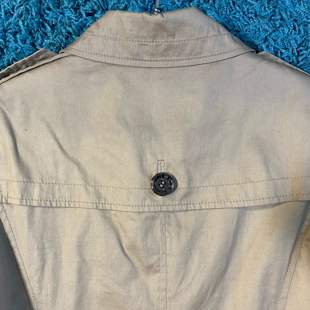 Overcoat - Picture 4 of 8